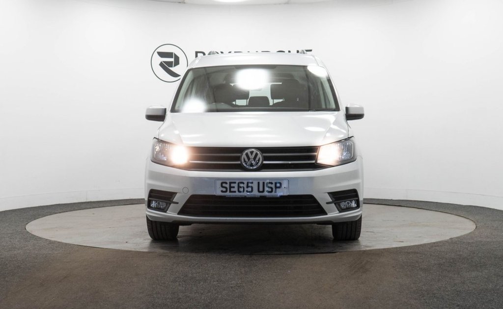 Used Volkswagen Caddy Maxi Life 2016 for sale - 76147462: Photo 2
