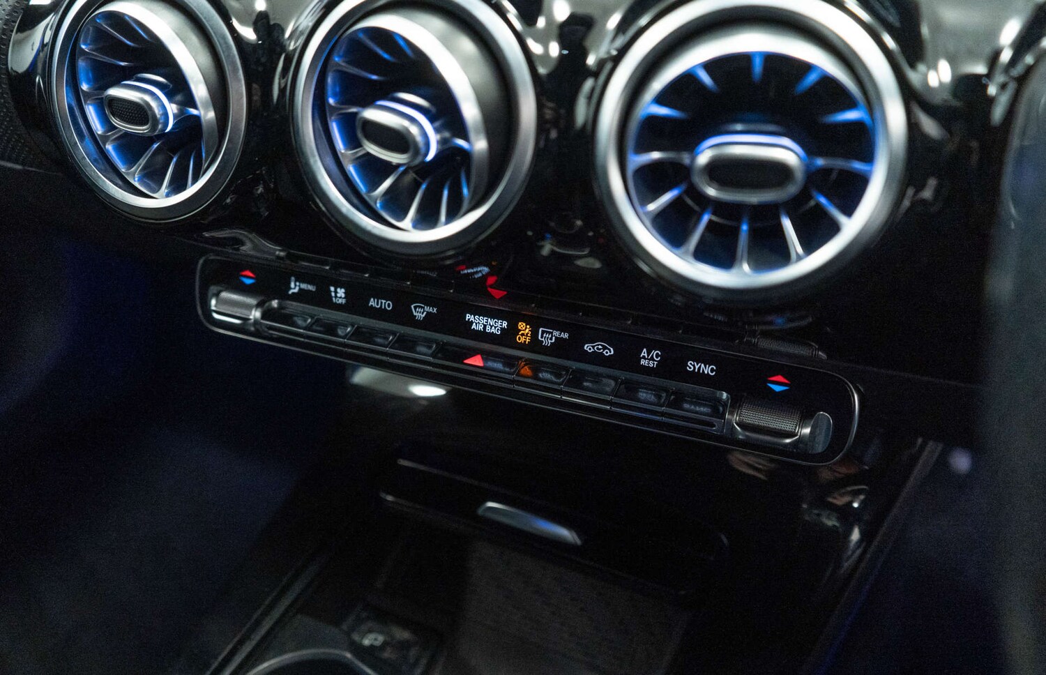 Used Mercedes-Benz A-Class 2020 for sale - 78225954: Photo 40