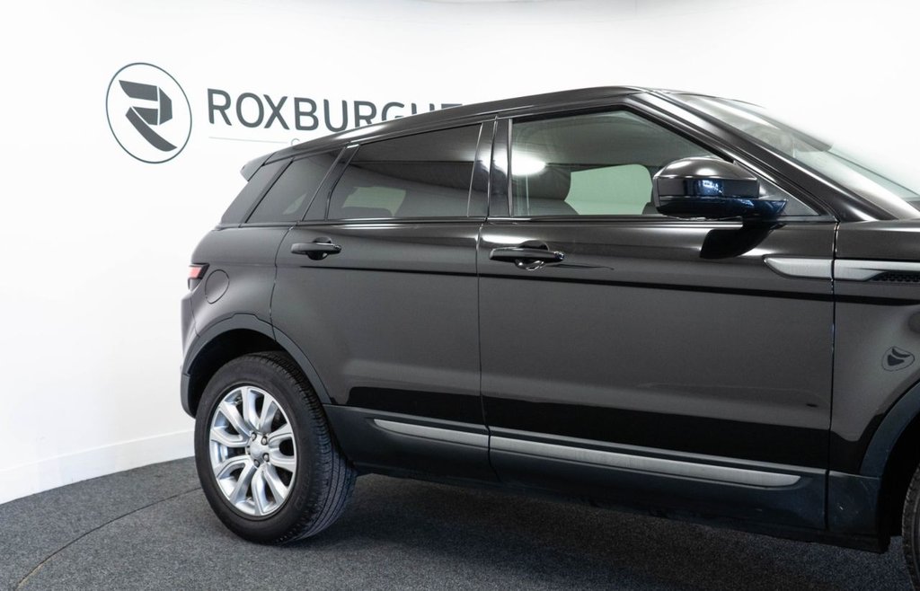 Used Land Rover Range Rover Evoque 2019 for sale - 77642166: Photo 13