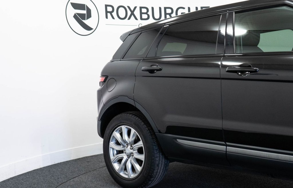 Used Land Rover Range Rover Evoque 2019 for sale - 77642166: Photo 14