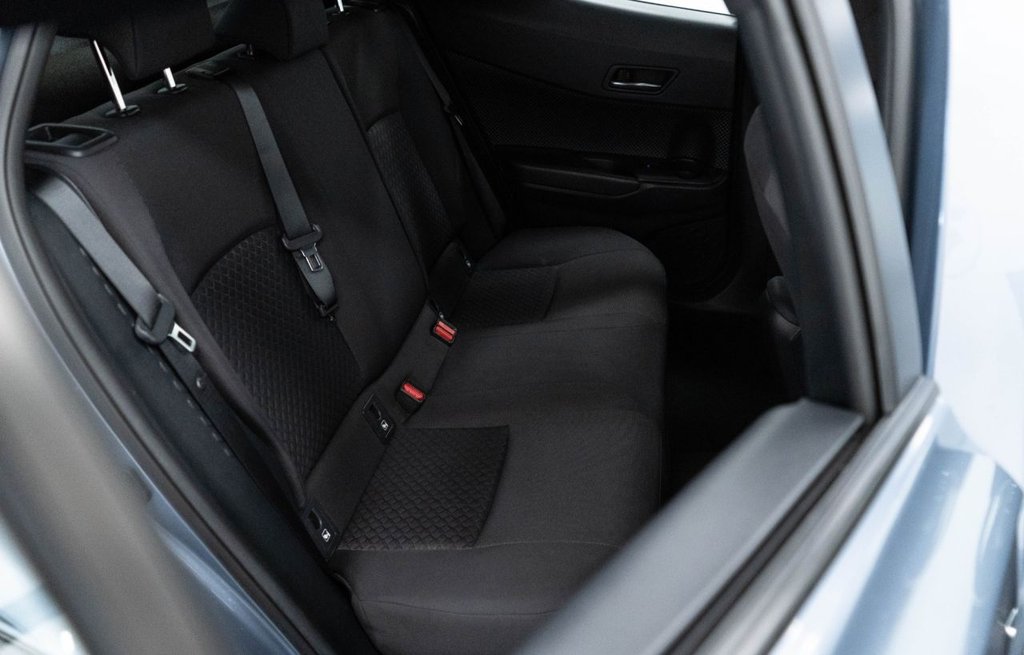 Used Toyota C-HR 2022 for sale - 76923975: Photo 32