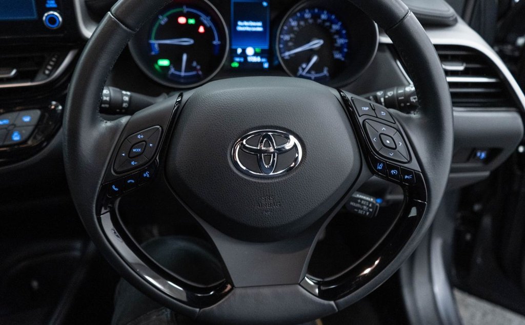 Used Toyota C-HR 2022 for sale - 77693029: Photo 24