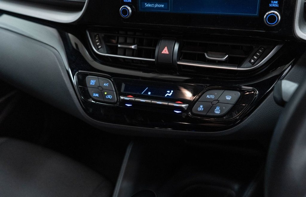 Used Toyota C-HR 2022 for sale - 77693029: Photo 28