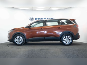 Used Peugeot 5008 2022 for sale - 78986320: Photo