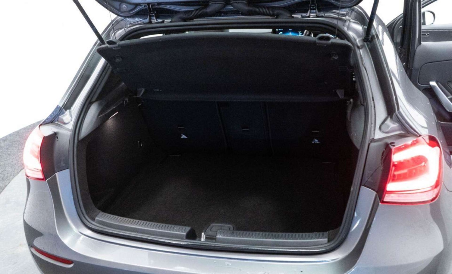 Used Mercedes-Benz A-Class 2020 for sale - 77930837: Photo 34