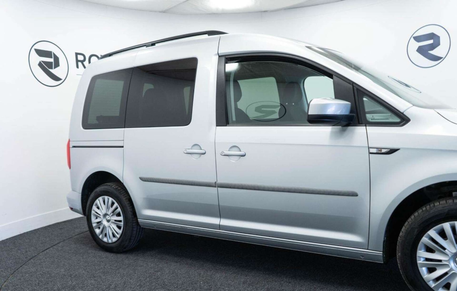 Used Volkswagen Caddy Life 2019 for sale - 77930692: Photo 13