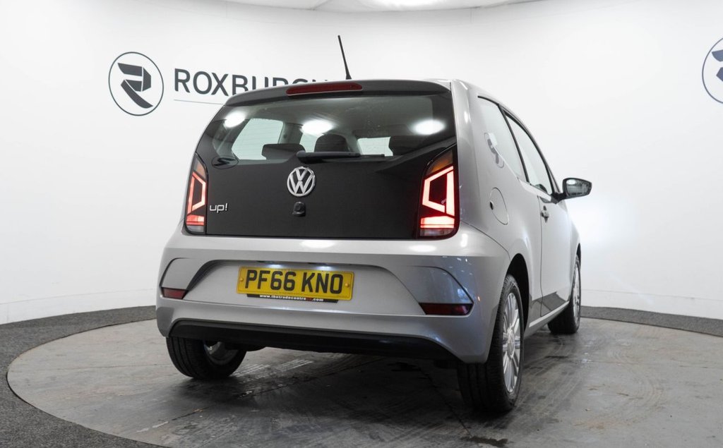 Used Volkswagen up! 2016 for sale - 76740534: Photo 15