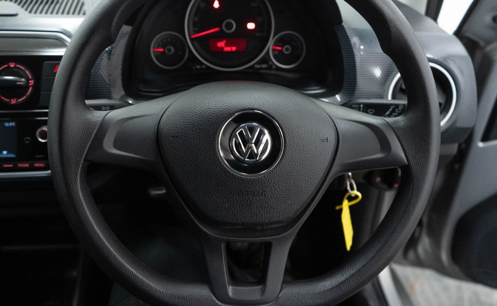 Used Volkswagen up! 2016 for sale - 76740534: Photo 25