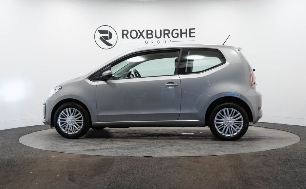 Used Volkswagen up! 2016 for sale - 76740534: Photo 4