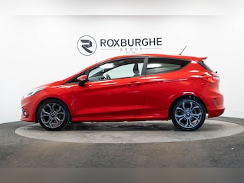 Used Ford Fiesta 2018 for sale - 76454245: Photo
