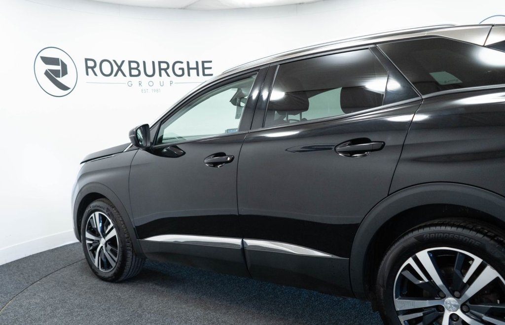 Used Peugeot 3008 2020 for sale - 77748008: Photo 17