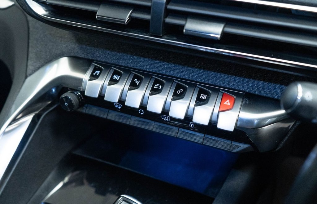 Used Peugeot 3008 2020 for sale - 77748008: Photo 26