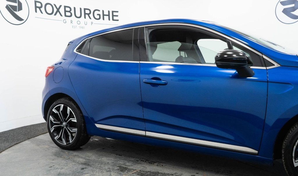 Used Renault Clio 2022 for sale - 76686517: Photo 11