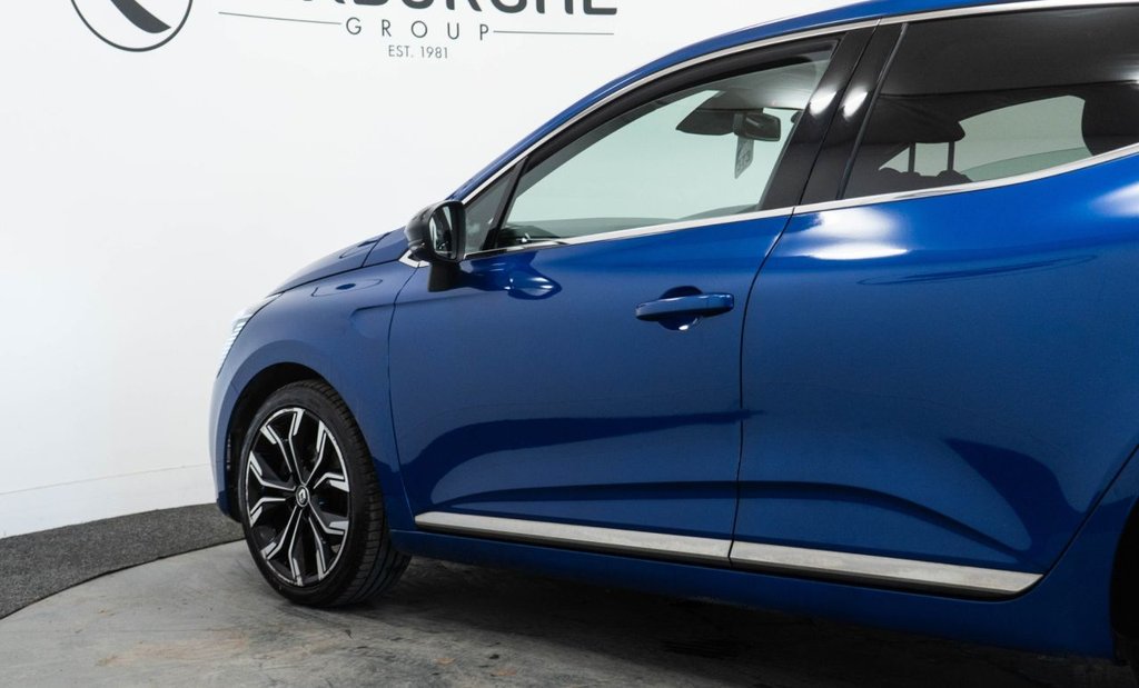 Used Renault Clio 2022 for sale - 76686517: Photo 16