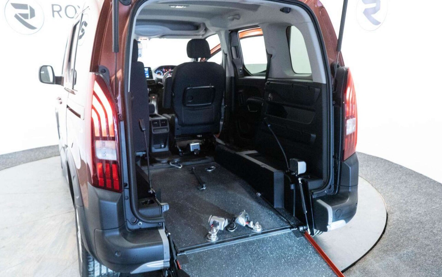 Used Peugeot Rifter 2020 for sale - 77930762: Photo 33