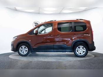 Used Peugeot Rifter 2020 for sale - 77930762: Photo