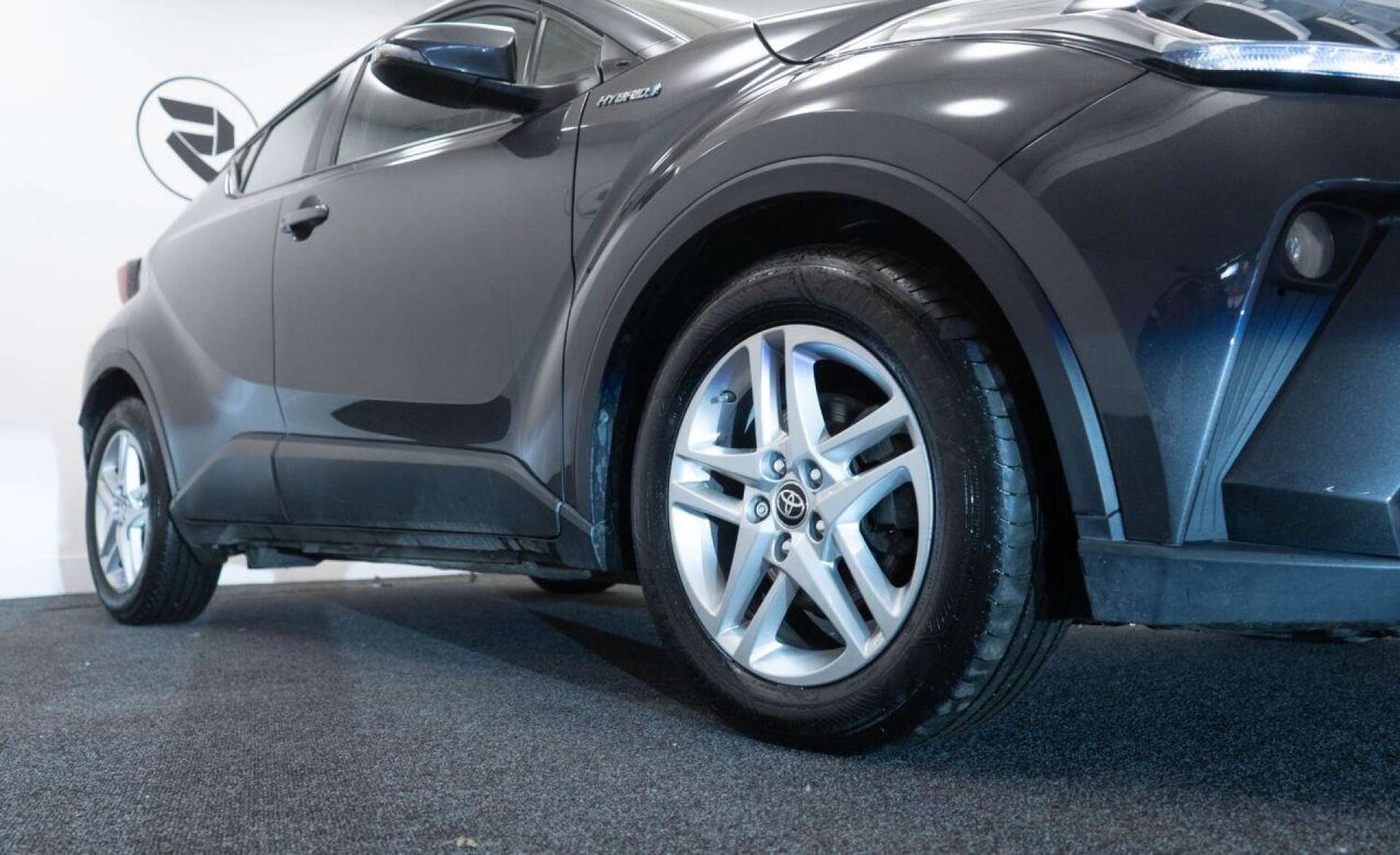 Used Toyota C-HR 2021 for sale - 77930671: Photo 11