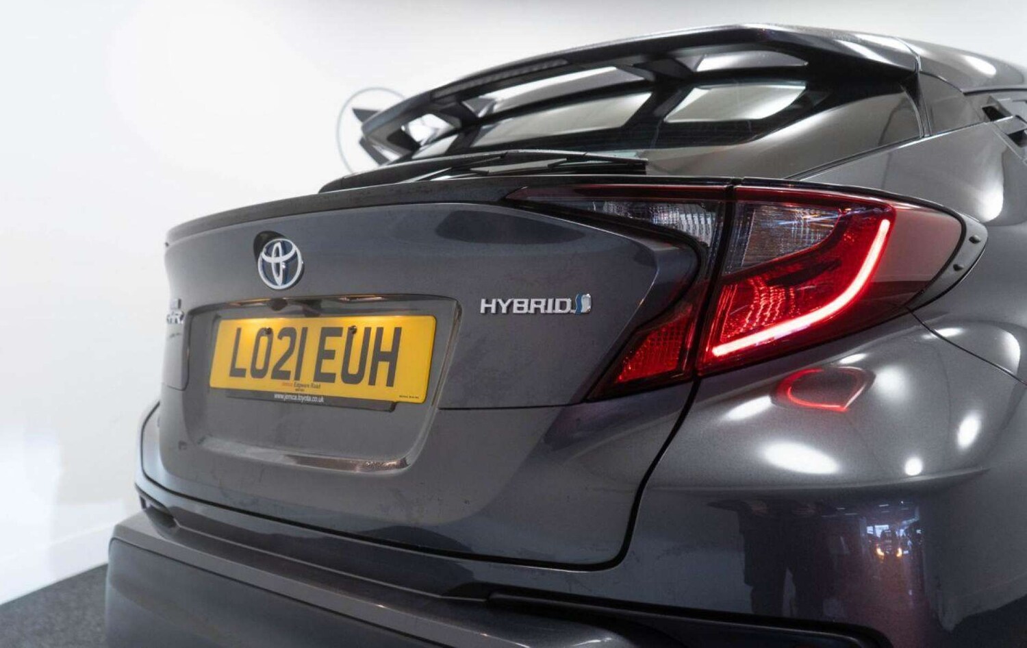 Used Toyota C-HR 2021 for sale - 77930671: Photo 17