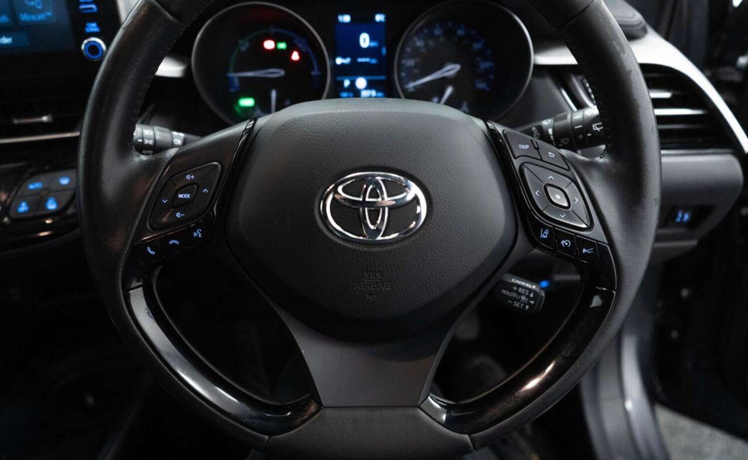 Used Toyota C-HR 2021 for sale - 77930671: Photo 24