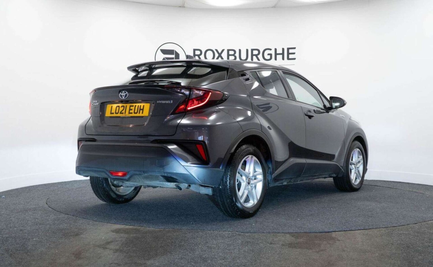 Used Toyota C-HR 2021 for sale - 77930671: Photo 8