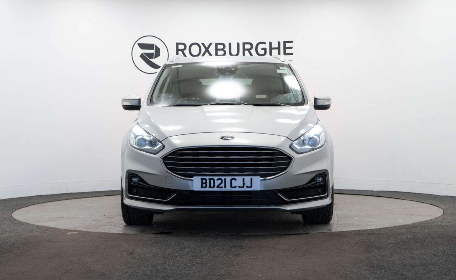 Used Ford Galaxy 2021 for sale - 77930815: Photo 2