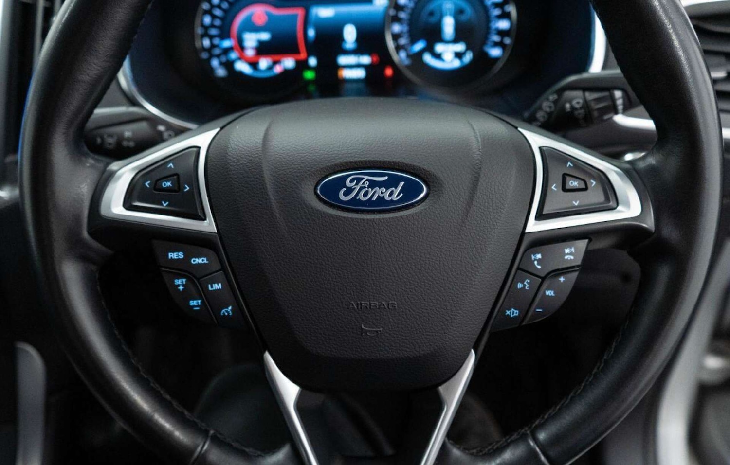 Used Ford Galaxy 2021 for sale - 77930815: Photo 25