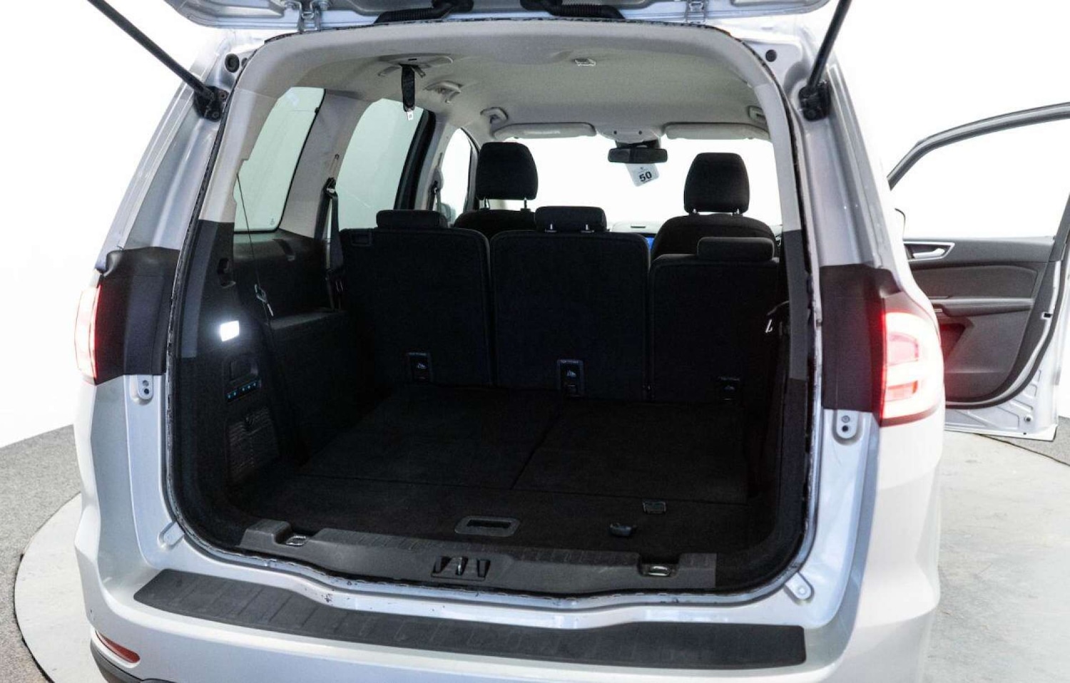 Used Ford Galaxy 2021 for sale - 77930815: Photo 34