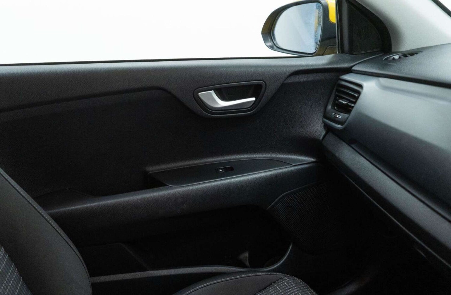 Used Kia Stonic 2022 for sale - 77930708: Photo 29