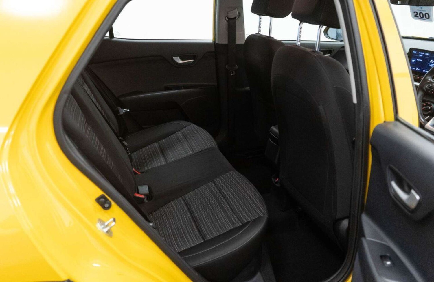 Used Kia Stonic 2022 for sale - 77930708: Photo 31