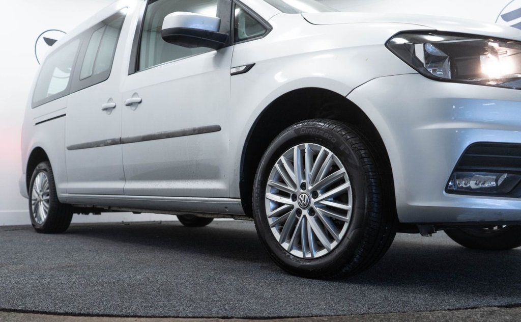 Used Volkswagen Caddy Maxi Life 2018 for sale - 77621135: Photo 11