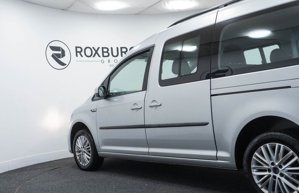 Used Volkswagen Caddy Maxi Life 2018 for sale - 77621135: Photo 20