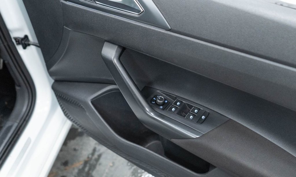 Used Volkswagen Taigo 2023 for sale - 76345262: Photo 24