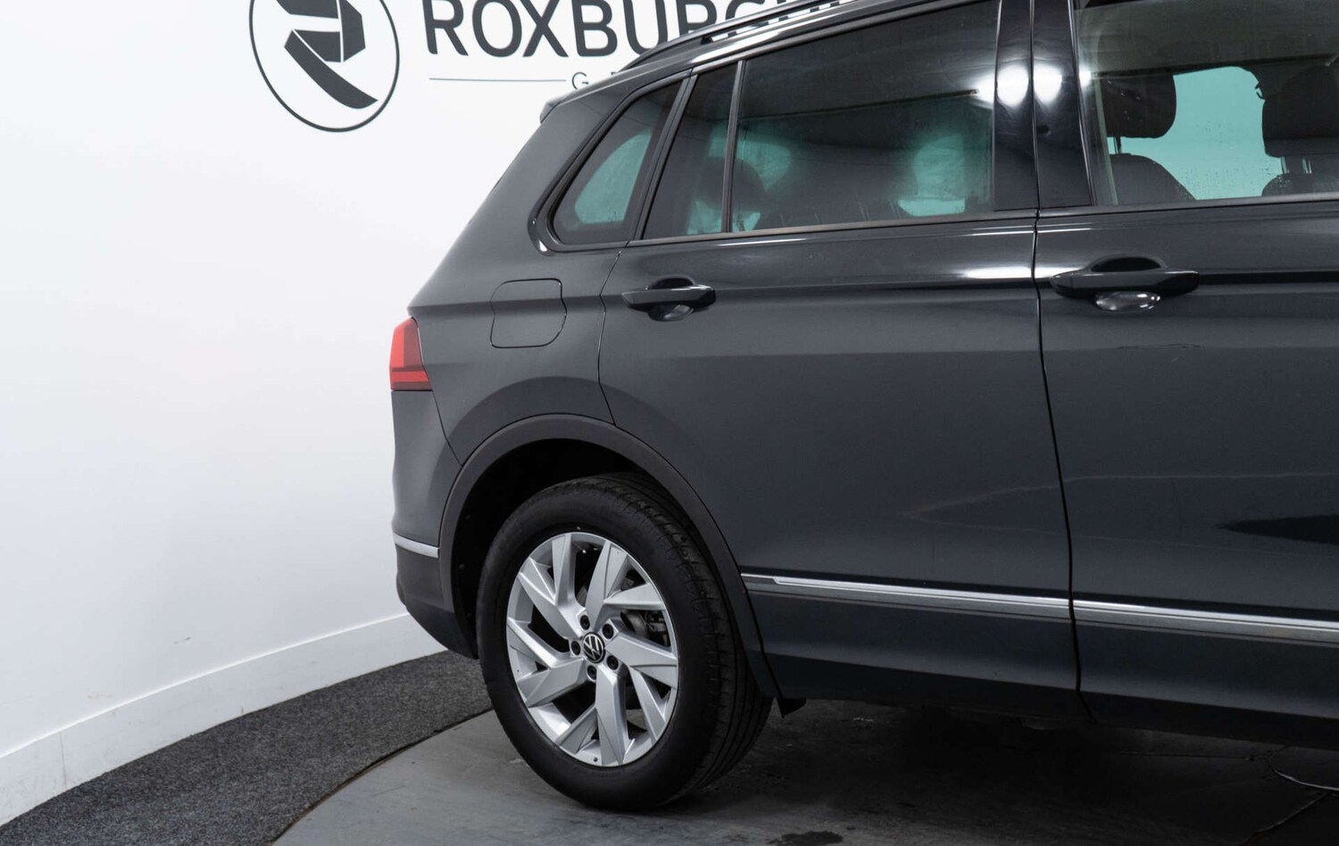 Used Volkswagen Tiguan 2021 for sale - 78064603: Photo 14