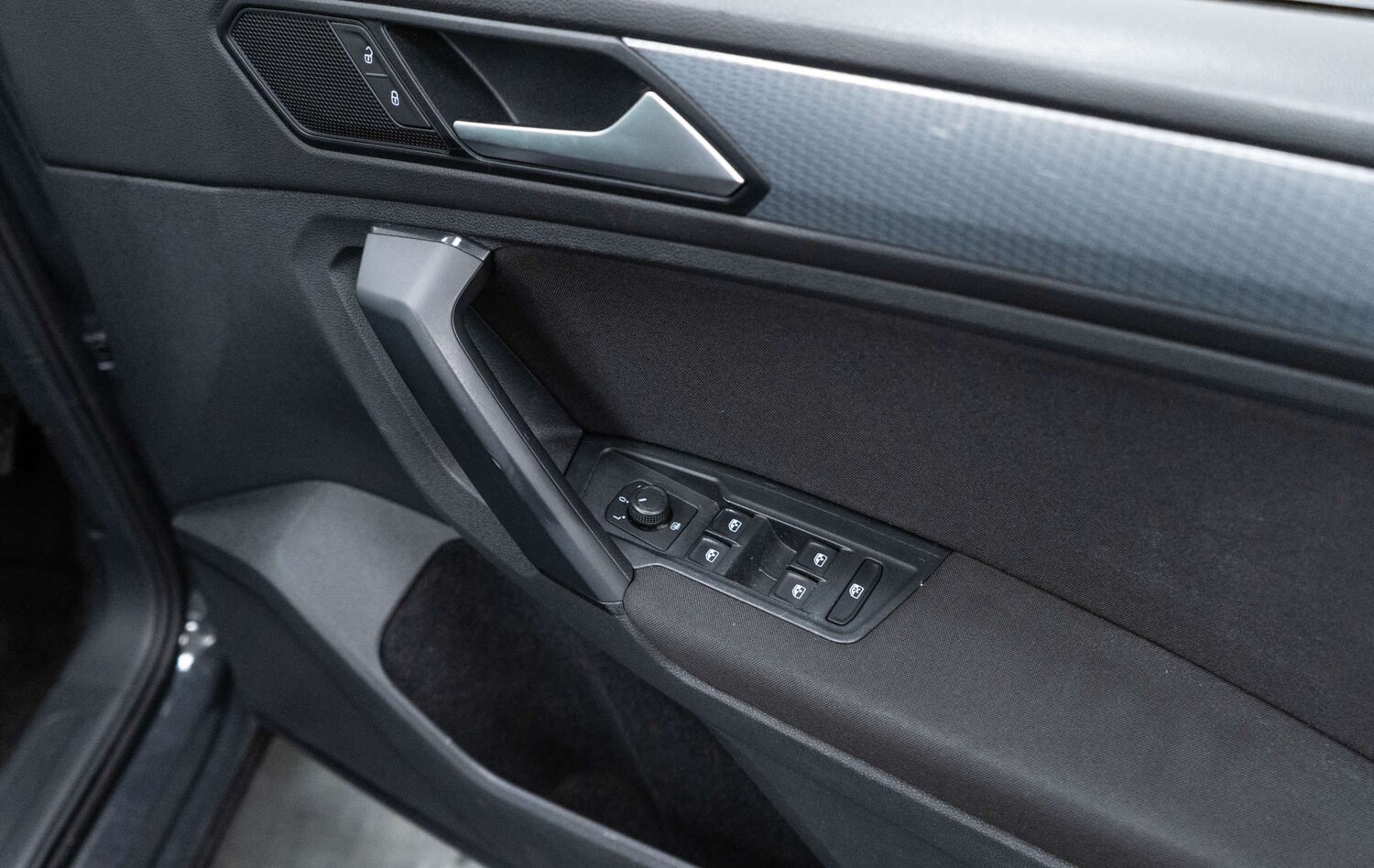 Used Volkswagen Tiguan 2021 for sale - 78064603: Photo 23