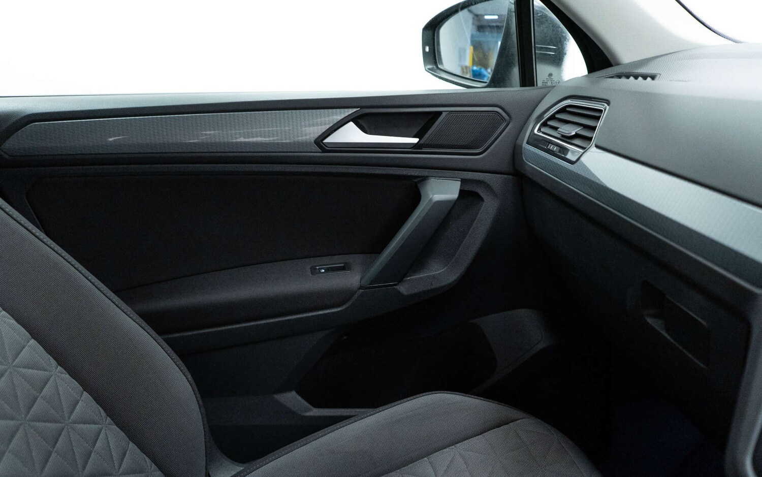 Used Volkswagen Tiguan 2021 for sale - 78064603: Photo 33