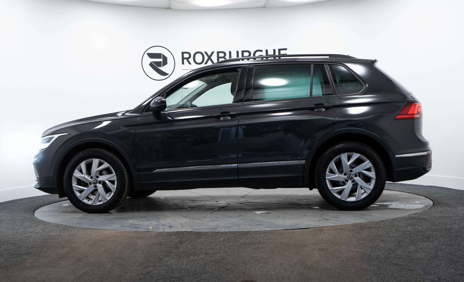 Used Volkswagen Tiguan 2021 for sale - 78064603: Photo 4