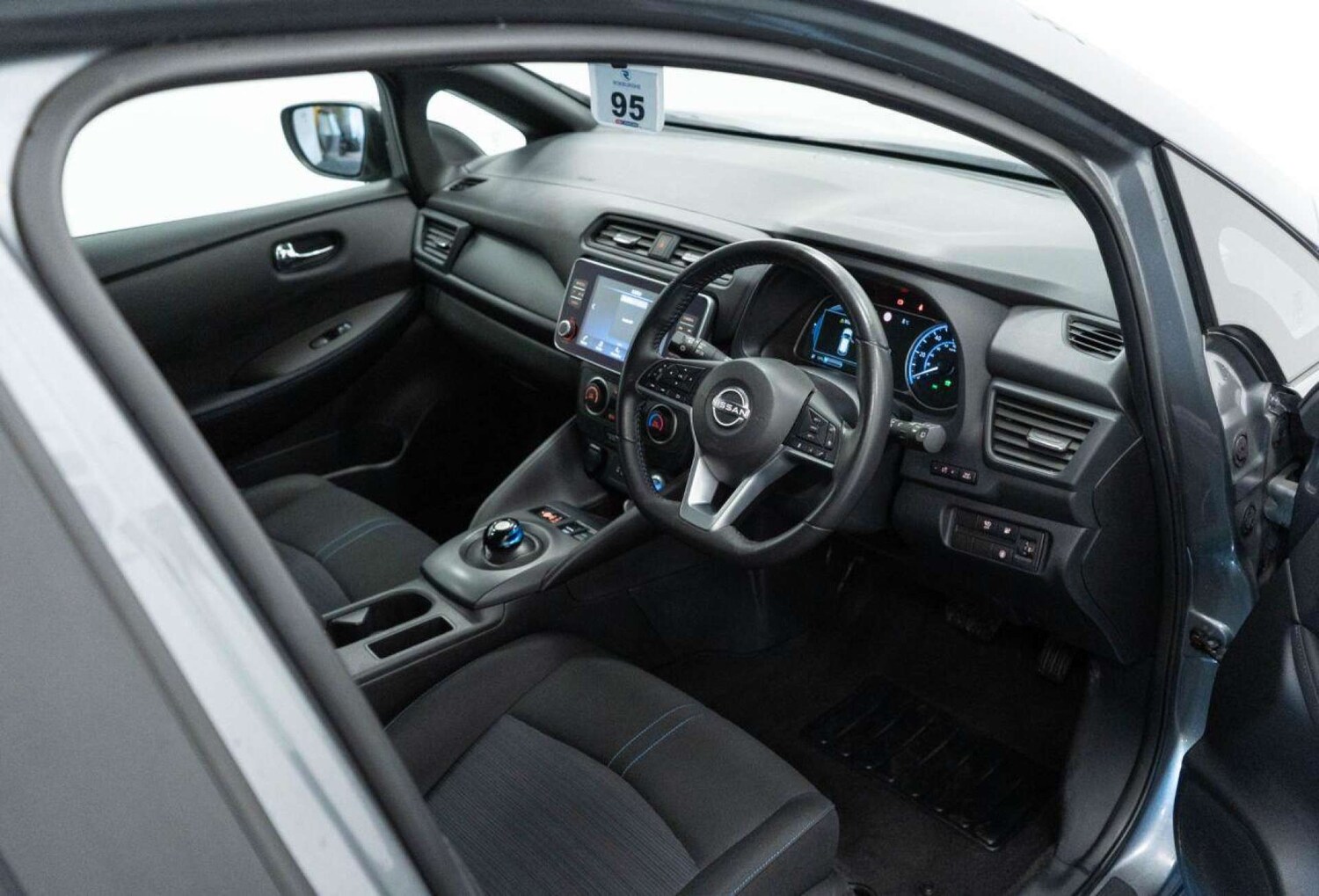 Used Nissan Leaf 2022 for sale - 77930790: Photo 20