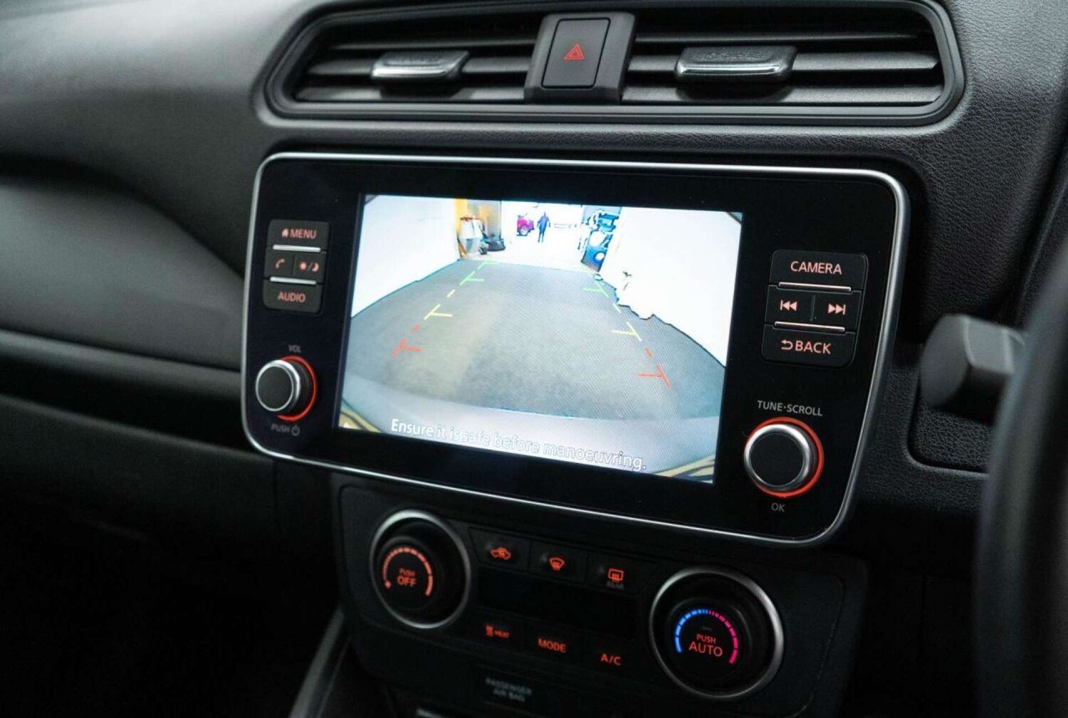 Used Nissan Leaf 2022 for sale - 77930790: Photo 27