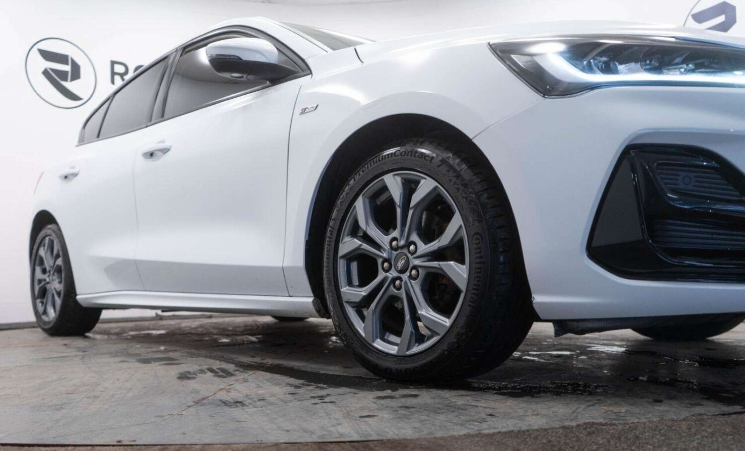 Used Ford Focus 2023 for sale - 77930696: Photo 11