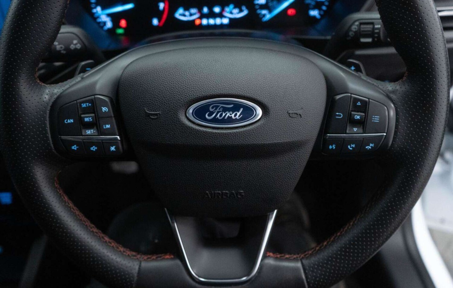 Used Ford Focus 2023 for sale - 77930696: Photo 24