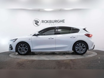 Used Ford Focus 2023 for sale - 77930696: Photo