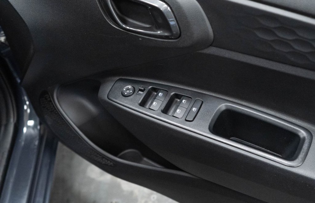 Used Hyundai i10 2022 for sale - 77302543: Photo 22