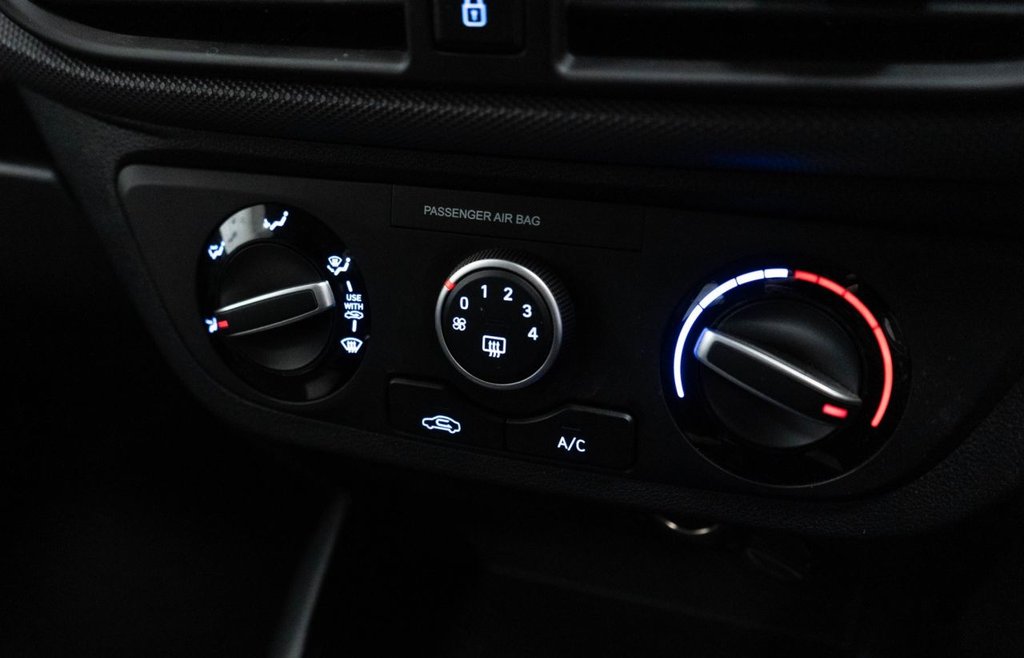 Used Hyundai i10 2022 for sale - 77302543: Photo 28