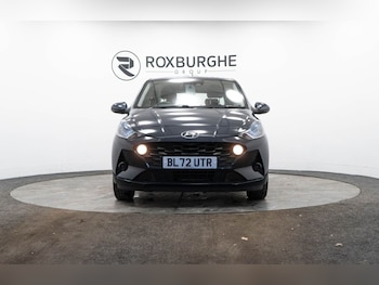 Used Hyundai i10 2022 for sale - 77302543: Photo