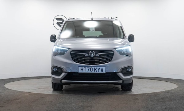 Used Vauxhall Combo Life 2021 for sale - 76178533: Photo 2
