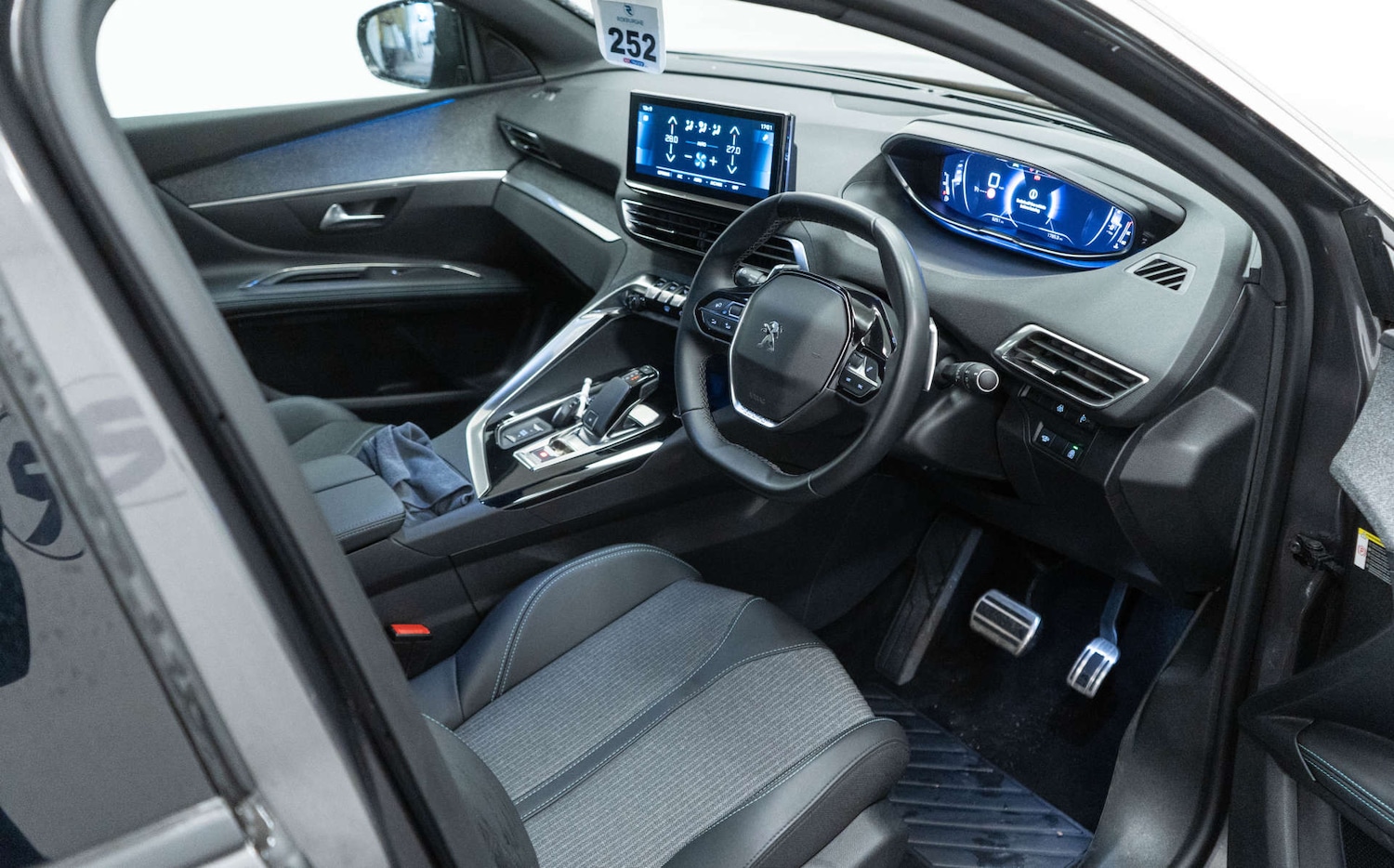 Used Peugeot 5008 2023 for sale - 77950459: Photo 22