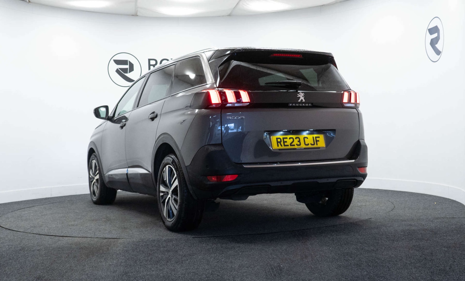 Used Peugeot 5008 2023 for sale - 77950459: Photo 5