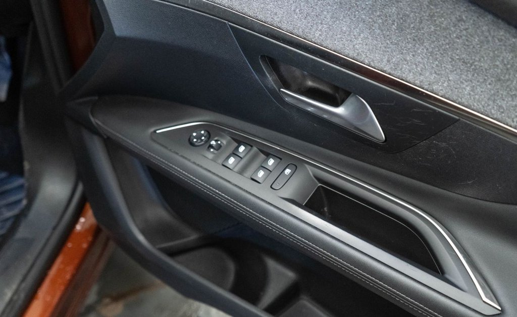 Used Peugeot 3008 2020 for sale - 77171738: Photo 23