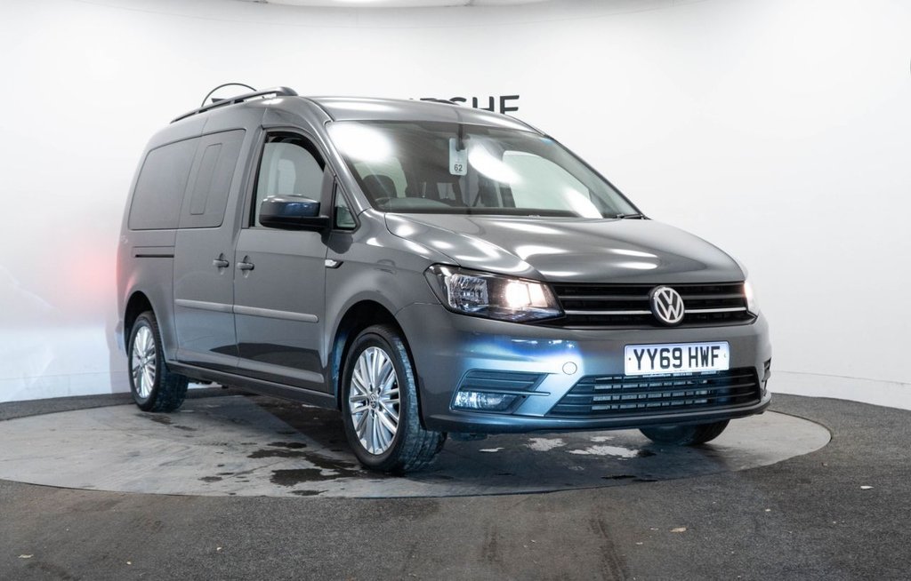 Used Volkswagen Caddy Maxi Life 2019 for sale - 76923643: Photo 1