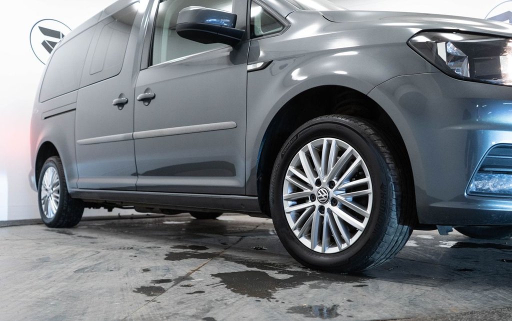 Used Volkswagen Caddy Maxi Life 2019 for sale - 76923643: Photo 10